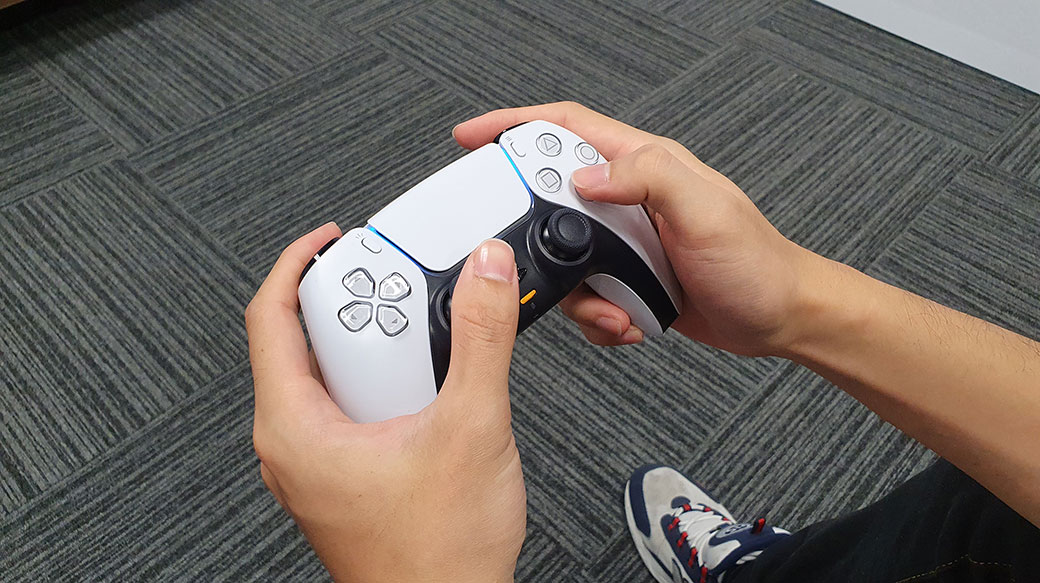 Sony PlayStation 5 (PS5) 實機初體驗心得分享：新DualSense控制器超讚啊！