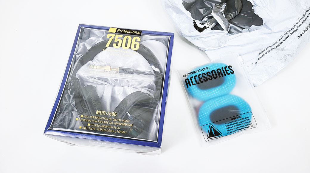 SONY MDR-7506封閉式耳罩監聽耳機微開箱：專業錄音室不敗經典，美國亞馬遜入手便宜很多